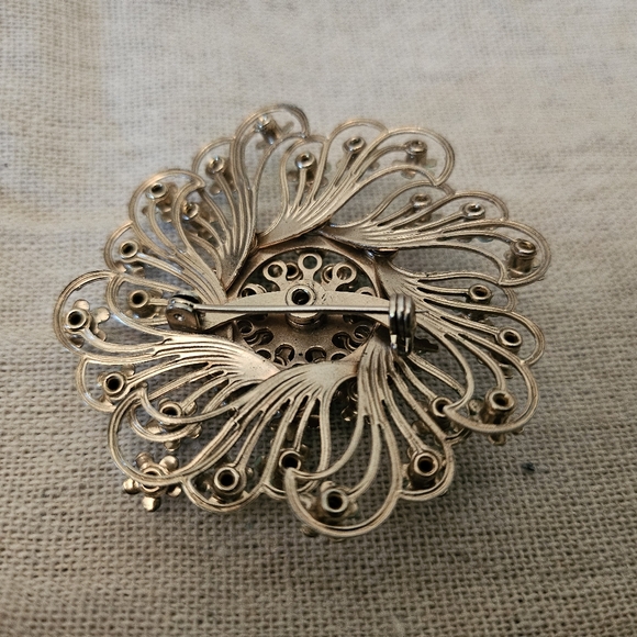 Vintage Embellished Gold & Turquoise Motion Flower Brooch | Size OS - Picture 9 of 9